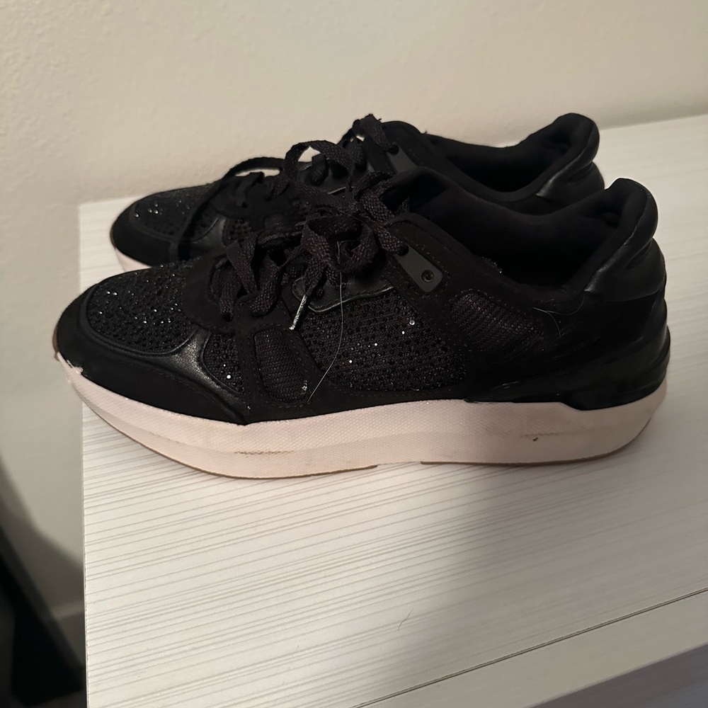 Zara Black and Brown Sneakers